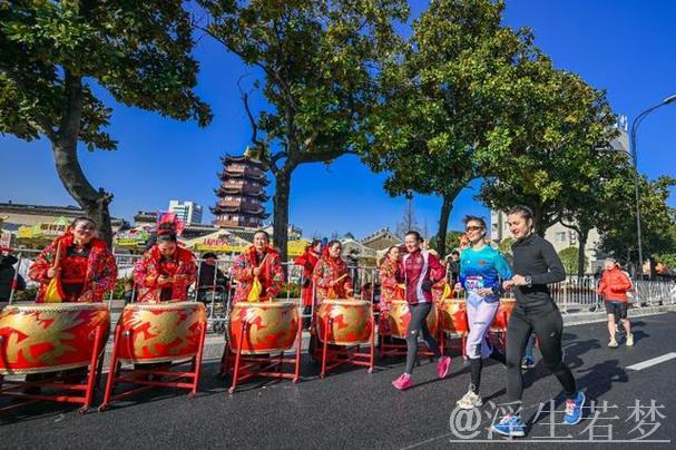浙江定海举办世界定向排位赛“智跑” 浙江定海举办世界定向排位赛“智跑”